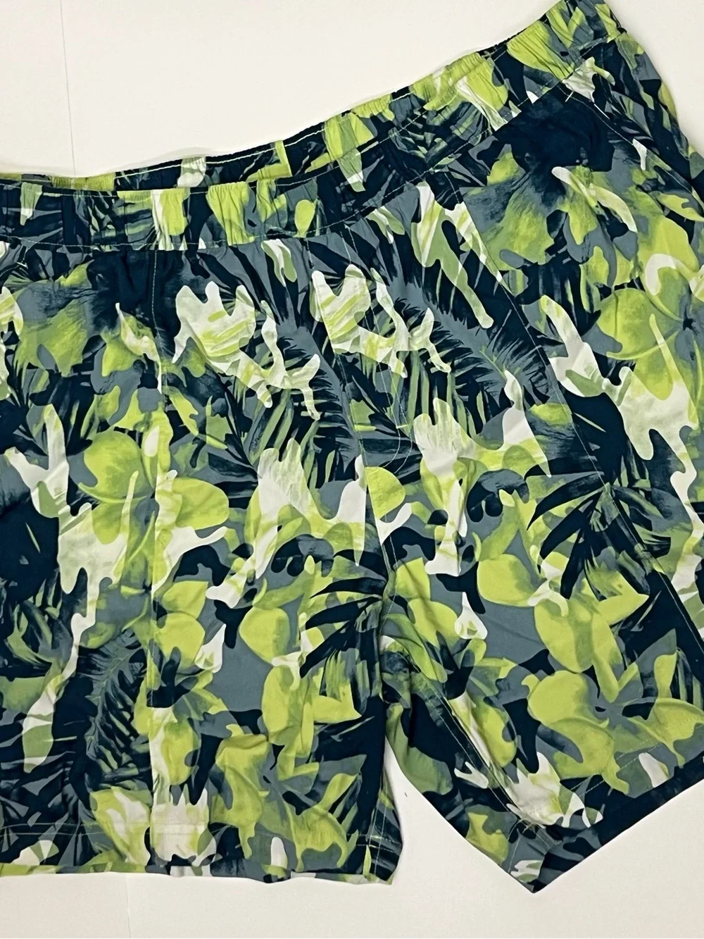 The North Face Tropical Camo Swim Shorts Navy & Sharp Green